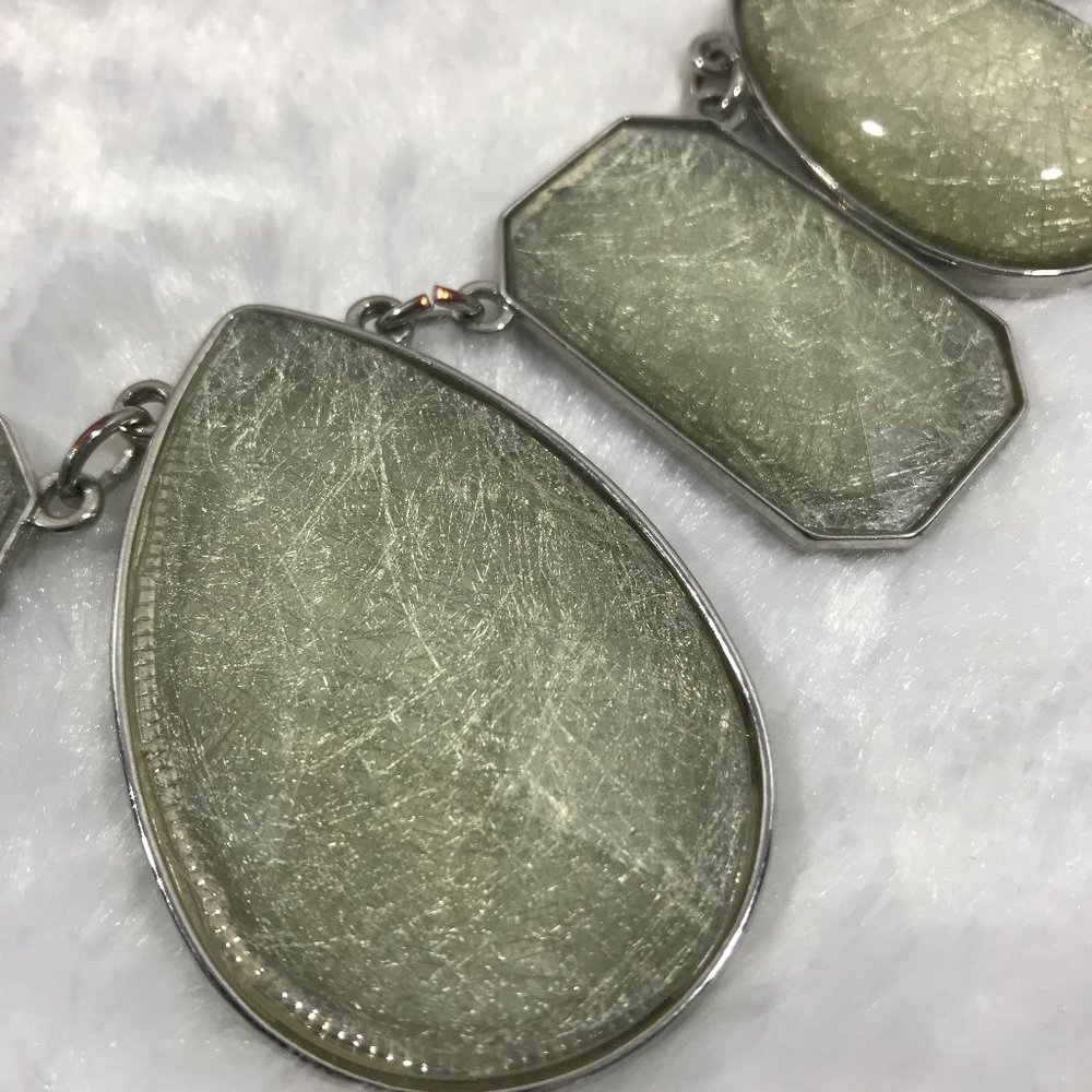 Lot of 2 Faceted Statement Bezel Set Diamond Cut - Picture 5 of 10